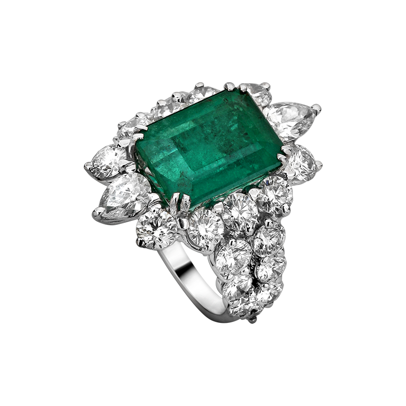 Emerald Empress Ring
